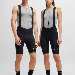 BOSS X ASSOS SLEEVELESS BASE LAYER IN ULTRA-LIGHT YARN